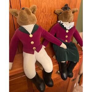 PAIR OF PLUSH HUNTING FOXES SHELFSITTERS BY HANDFORDS
